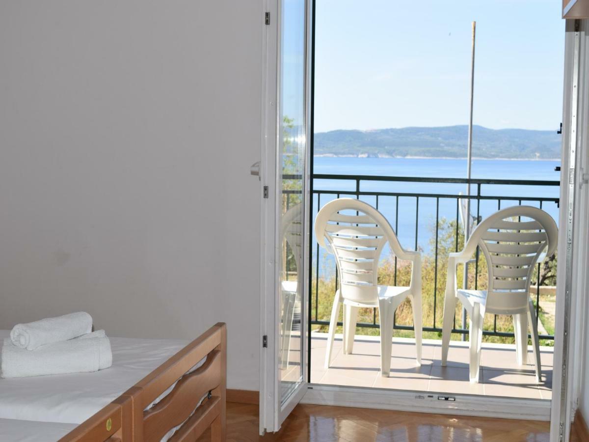 Apartments Buljan Brela Exterior photo